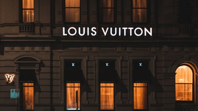 Curate Exclusive Live Music Sessions for Louis Vuitton
